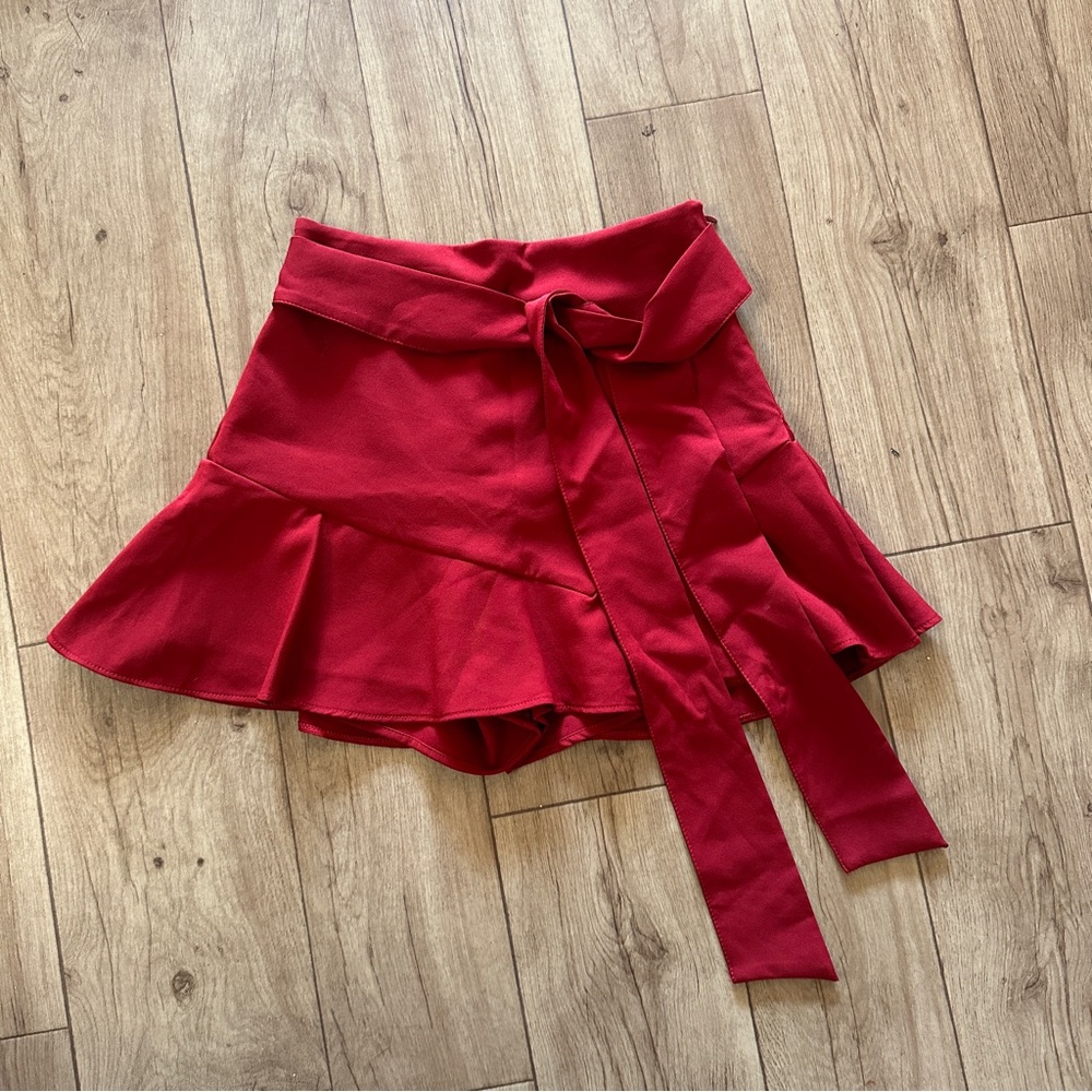 Red mini skirt Zara
